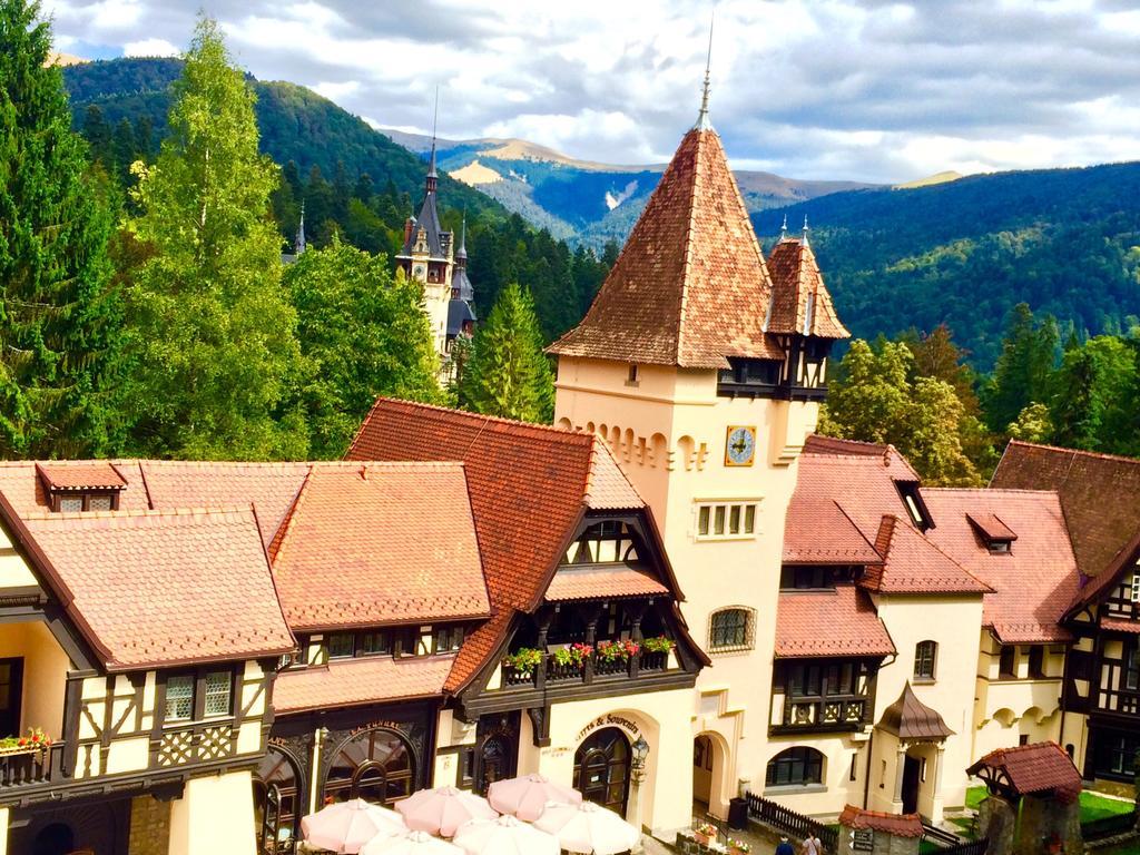 Complex La Tunuri - Vila Economat Hotel Sinaia Exterior photo